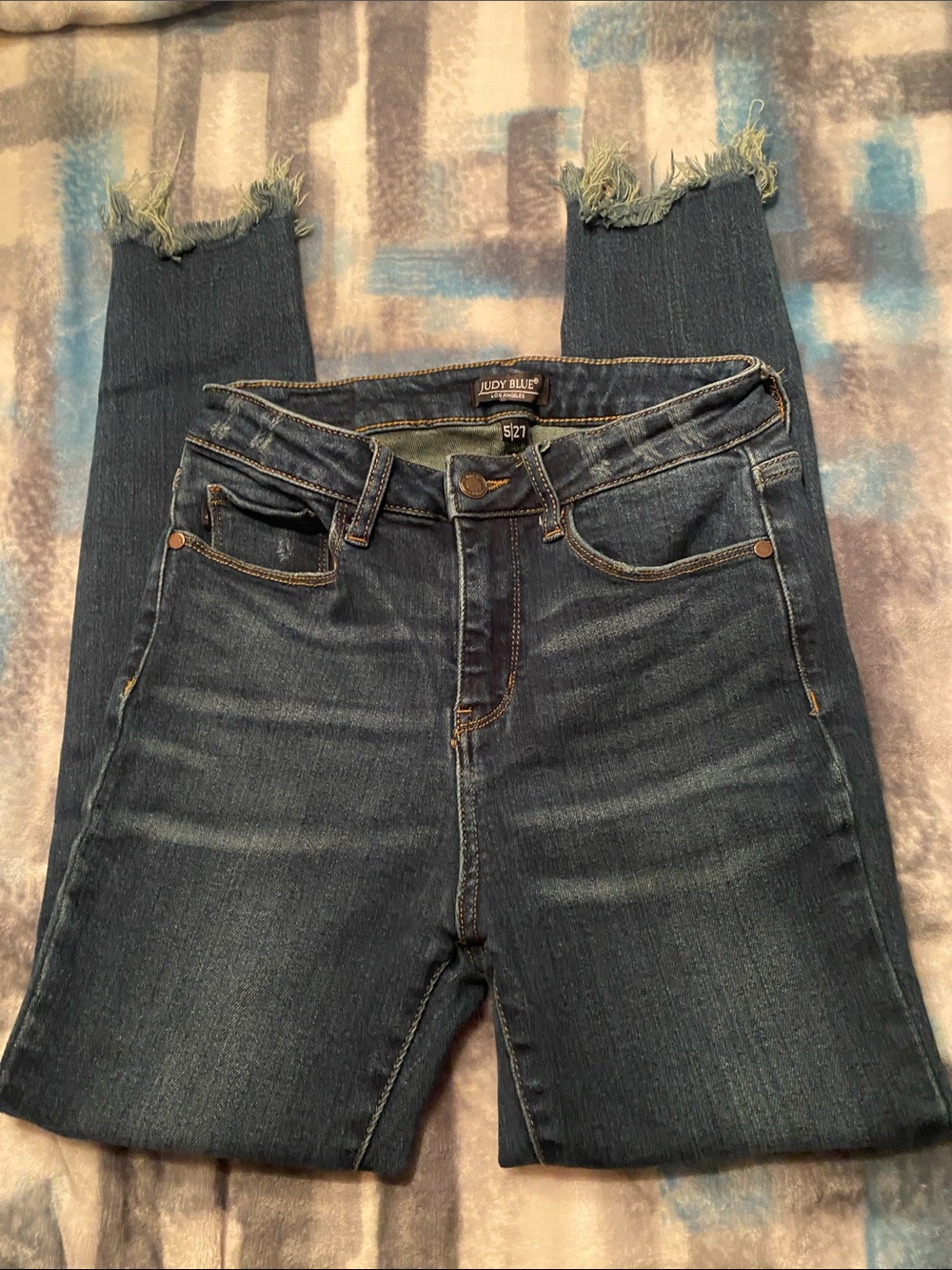 Judy Blue Dark Blue Skinny Jeans with Frayed Hem